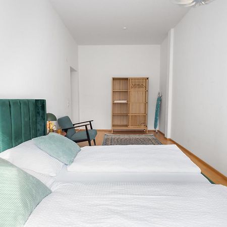 Stylische Altbauwohnung Bregenz Am See Exterior photo
